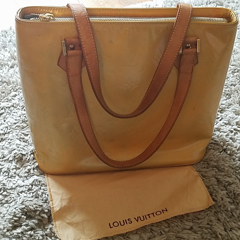 LV Vernis Houston Bag - Picture 1 of 8